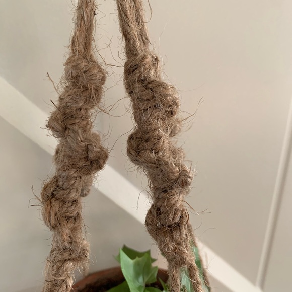 Macrame Plant Hanger - Picture 3 of 7
